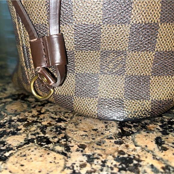 Louis Vuitton Neverfull Mm - Picture 3 of 12